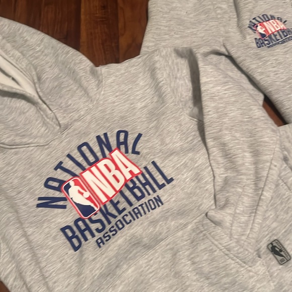 NBA Hoodie & matching sweat pants - Picture 2 of 2